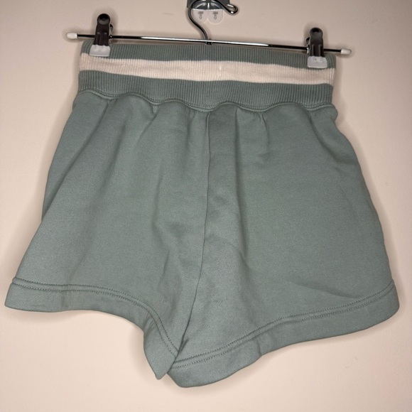 NIKE Sportswear Phoenix Club Fleece Atheleisure Green Striped Sweat Shorts - Picture 6 of 10